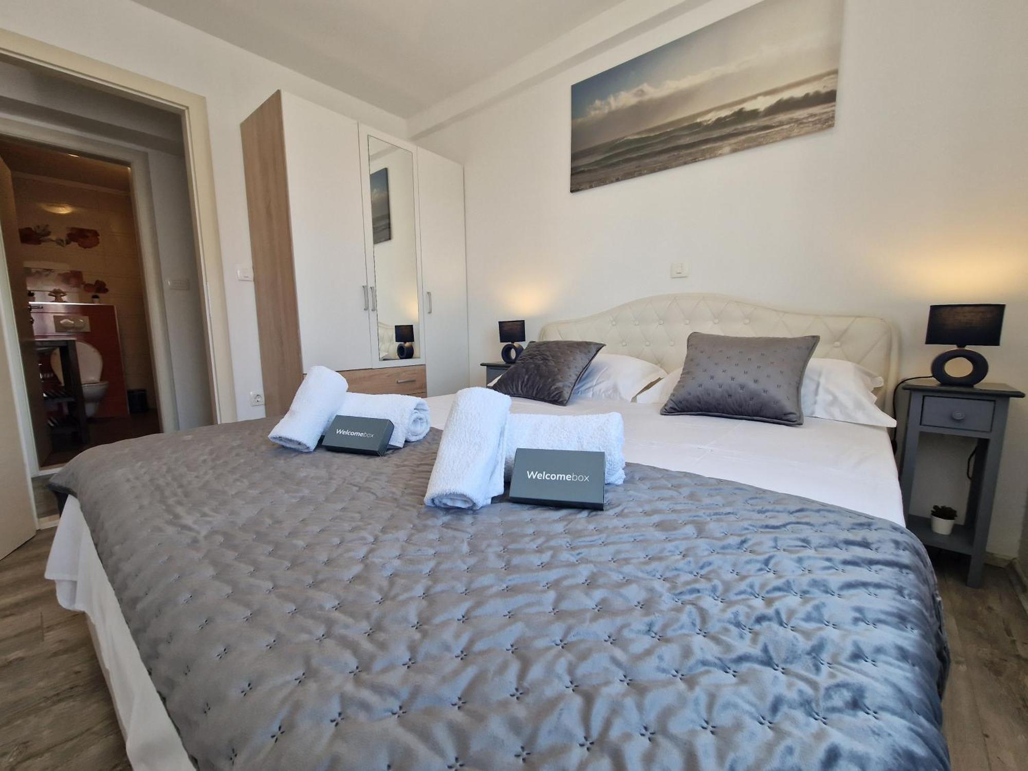 Apartments Mb Kastela Luaran gambar