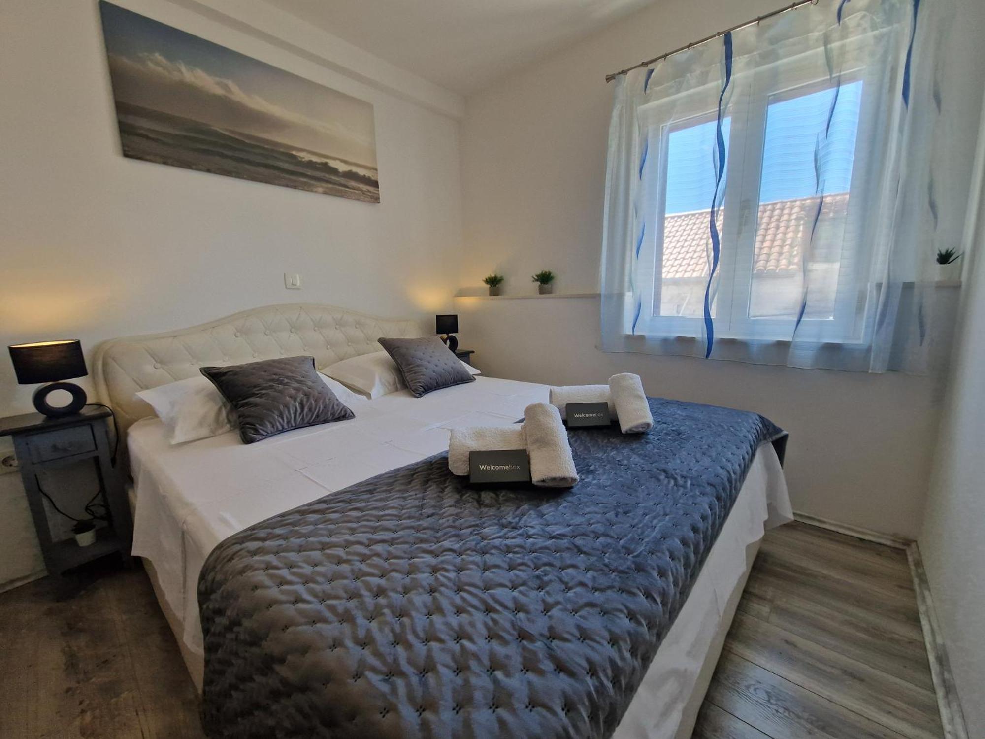 Apartments Mb Kastela Luaran gambar